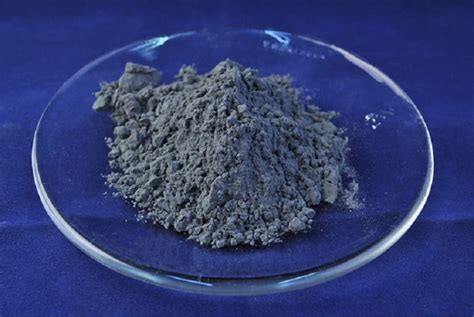  Molybdenite - Bột Kim Loại Hiếm Cho Công Nghệ Cao!